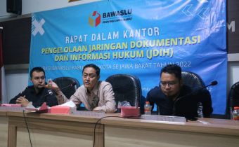 BAWASLU JABAR TEKANKAN PENTINGNYA PENGELOLAAN JDIH