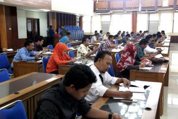 Calon Anggota Panwaslu Kab. Tasikmalaya, Kab. Cianjur dan Depok Jalani Tes Tertulis