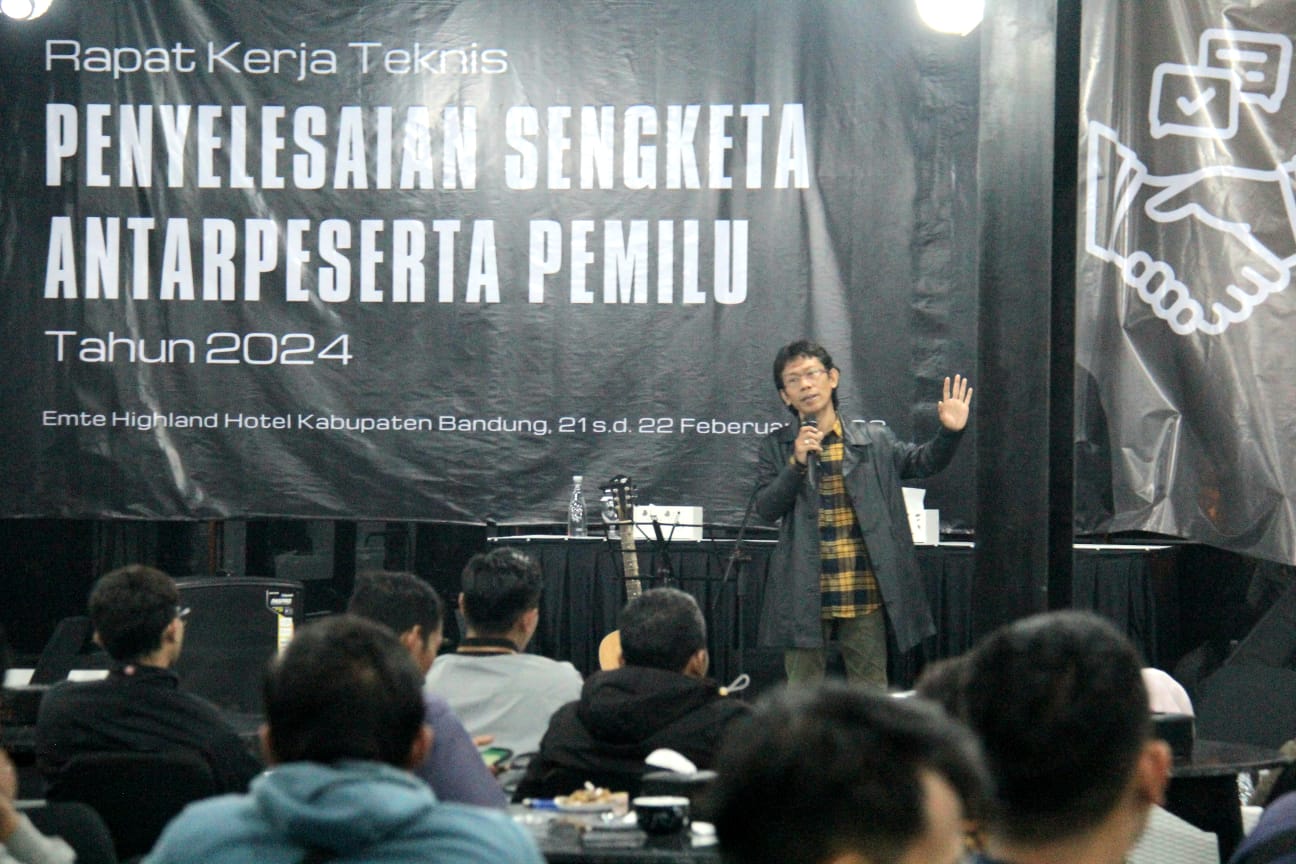 BAWASLU JABAR GELAR RAKERNIS PENYELESAIAN SENGKETA ANTAR PESERTA PEMILU 2024