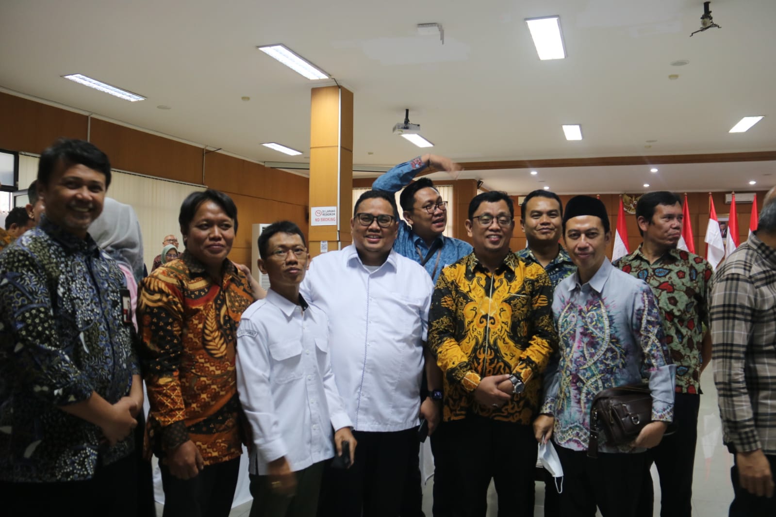 BAWASLU SAMPAIKAN KESIAPAN PENGAWASAN PEMILU 2024 DALAM KUNKER KOMISI II DPR DI KOTA CIMAHI 