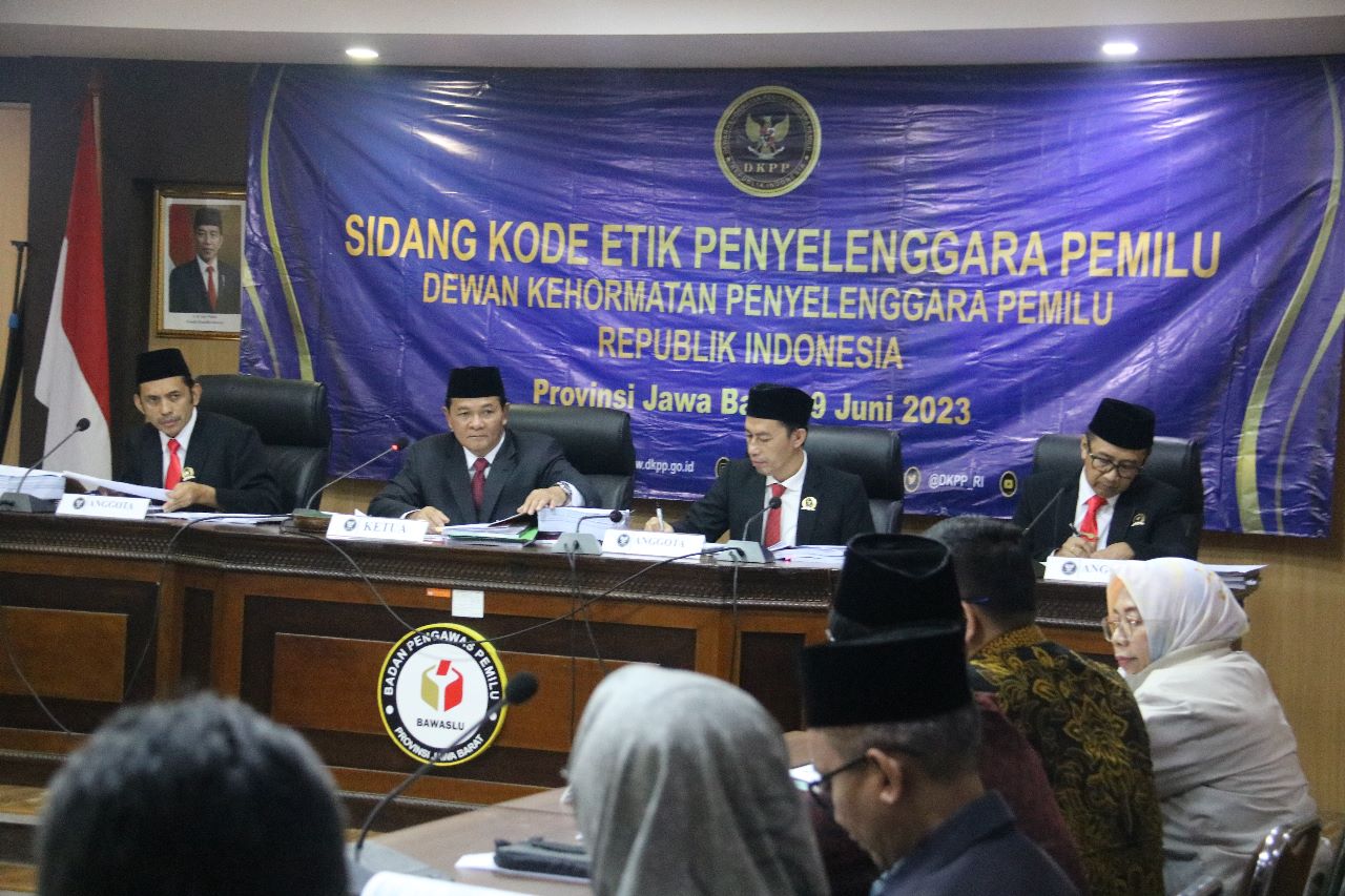 SIDANG ETIK KEMBALI DIGELAR DKPP DI JAWA BARAT 