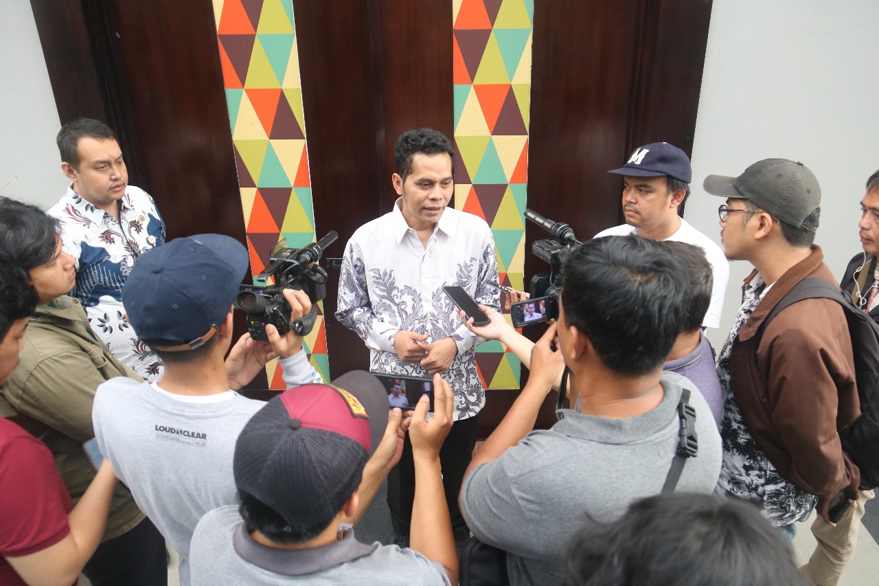 Gandeng KPU dan Komisi Informasi, Bawaslu Jawa Barat Sosialisasikan Regulasi Kampanye Kepada Partai Politik dan Media Massa