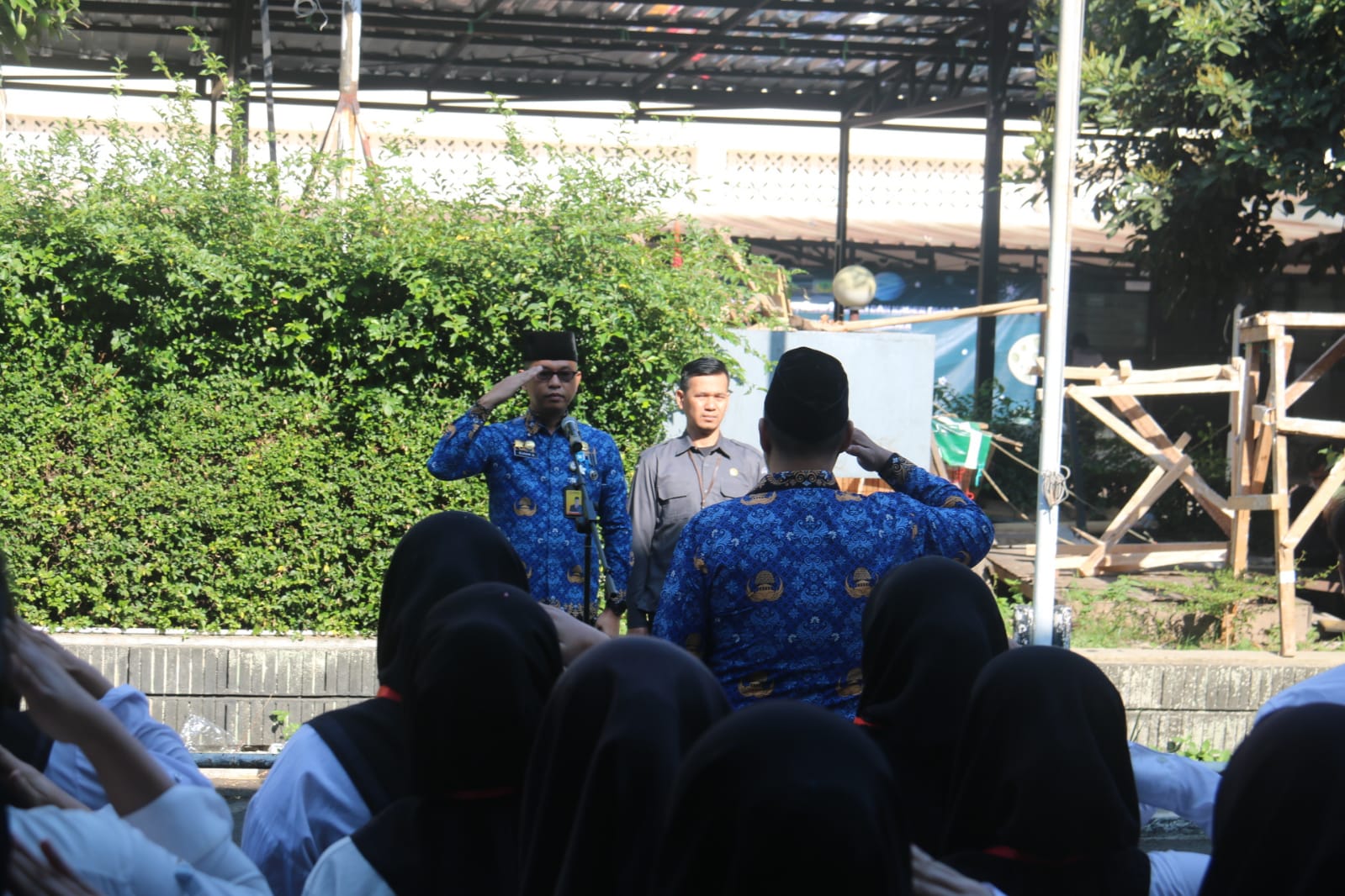 HARI KESAKTIAN PANCASILA, MOMENTUM REFLEKSI DIRI JAJARAN BAWASLU JABAR DALAM MENGENAL PANCASILA