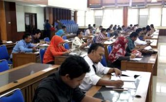 Calon Anggota Panwaslu Kab. Tasikmalaya, Kab. Cianjur dan Depok Jalani Tes Tertulis