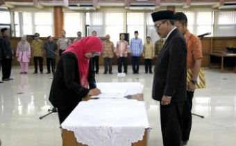 Bawaslu Provinsi Jawa Barat Lantik Anggota  Panwaslukada 5 (Lima) Kabupaten/Kota 