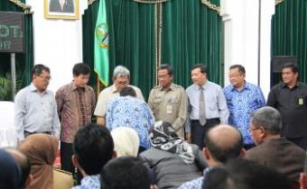 Penandatanganan Naskah Kesepakatan Pendanaan Bersama Pemilihan Kepala Daerah Serentak Tahun 2018