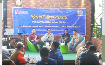 PIMPINAN BAWASLU JABAR HADIRI LAUNCHING IKP BAWASLU CIANJUR 