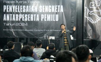 BAWASLU JABAR GELAR RAKERNIS PENYELESAIAN SENGKETA ANTAR PESERTA PEMILU 2024