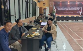  BAWASLU JABAR AWASI PENYERAHAN DUKUNGAN MINIMAL PEMILIH PERBAIKAN KEDUA BAKAL CALON ANGGOTA DPD