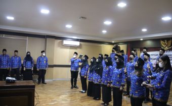 PNS BARU YANG BARU DILANTIK DIMINTA UNTUK BEKERJA JUJUR, MANDIRI, DAN BERTANGGUNG JAWAB 