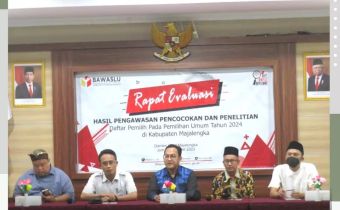 JAJARAN PENGAWAS PEMILU HARUS PASTIKAN DAFTAR PEMILIH AKUNTABEL, KOMPREHENSIF, DAN BERKEPASTIAN HUKUM