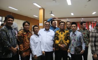 BAWASLU SAMPAIKAN KESIAPAN PENGAWASAN PEMILU 2024 DALAM KUNKER KOMISI II DPR DI KOTA CIMAHI 