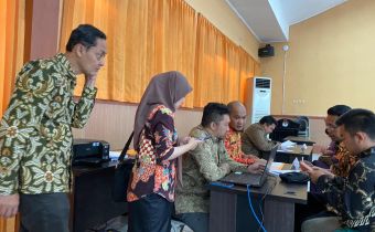 BAWASLU JABAR LAKUKAN PENGAWASAN PENDAFTARAN BAKAL CALON DPD DI HARI KELIMA