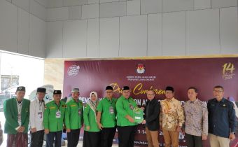 KETUA DAN ANGGOTA BAWASLU JABAR AWASI LANGSUNG PENGAWASAN PENCALONAN DPD DAN DPRD HARI KESEMBILAN 