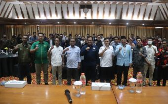 BAWASLU JABAR SOSIALISASIKAN PENGAWASAN SIBER