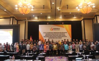 Bawaslu Jabar gelar Rapat Koordinasi Persiapan Pelaksanaan Program/Kegiatan dan Anggaran Pengawasan Pemilihan Umum Tahun Anggaran 2023 