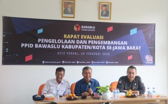 KERJA PROFESIONAL DALAM MENATA DATA INFORMASI,BUKTI SERIUS LEMBAGA DALAM PELAYANAN INFORMASI PUBLIK