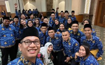 375 PEJABAT ADMINISTRATOR, PENGAWAS, FUNGSIONAL DAN PEGAWAI PEMERINTAH DENGAN PERJANJIAN KERJA DILANTIK SEKJEN BAWASLU