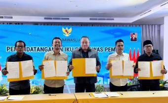 Penandatanganan IKU Bawaslu RI di Jakarta