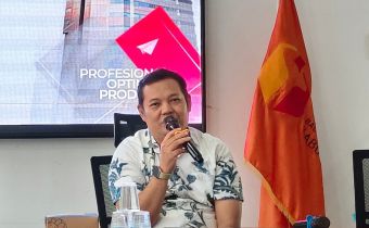 Akademisi, Dian Farid saat memberikan materi