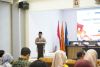 Ketua Bawaslu Jabar sedang memberikan sambutan dalam acara Penguatan Strategi Pencegahan dan Penindakan Politik Uang dalam Mewujudkan Pemilu Berintegritas di Unpad, Bandung (22/07/2026)